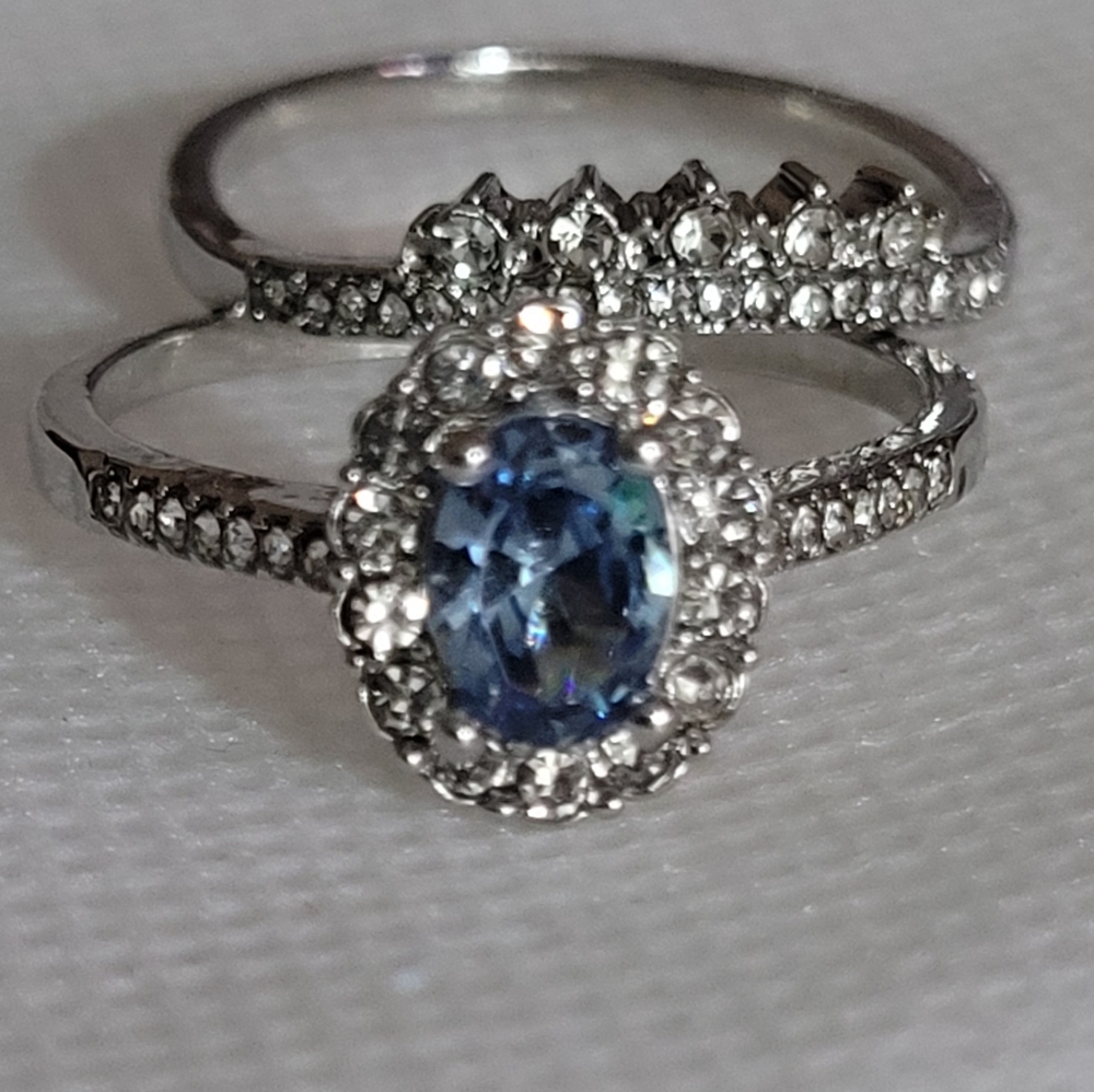 Oval Cut Cz Blue Gemstone Set Ring Size 9
